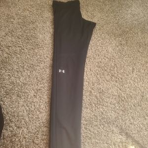 Under armour sports leggings.